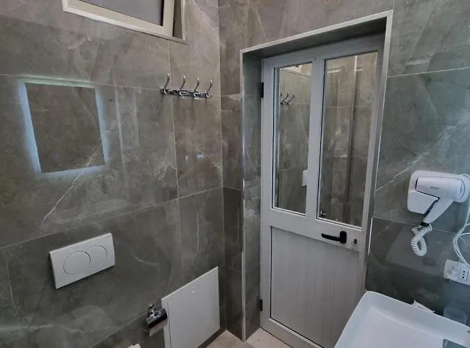 My House بيت ضيافة