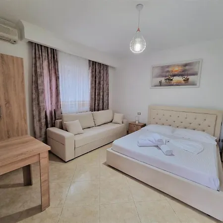 My House 3* Durrës