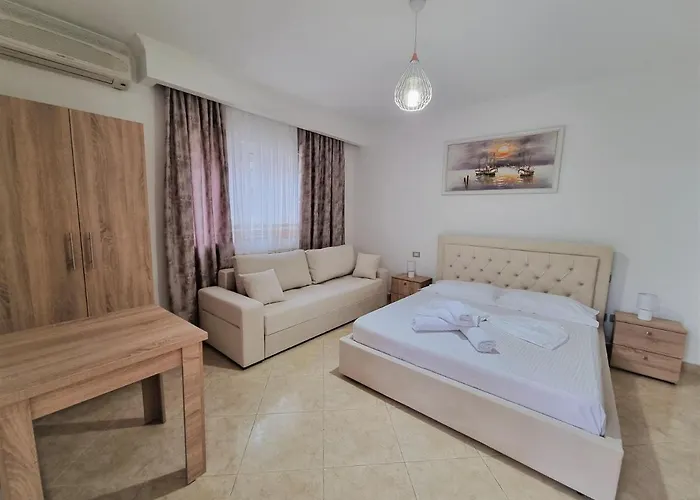 My House 3* Durrës